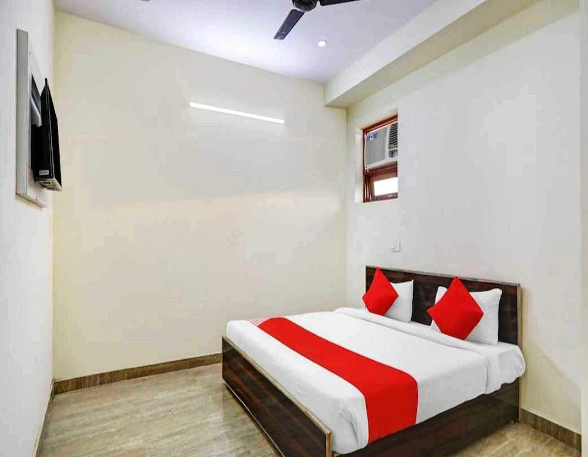 Hotel Sky Bird Bhauli Exterior foto